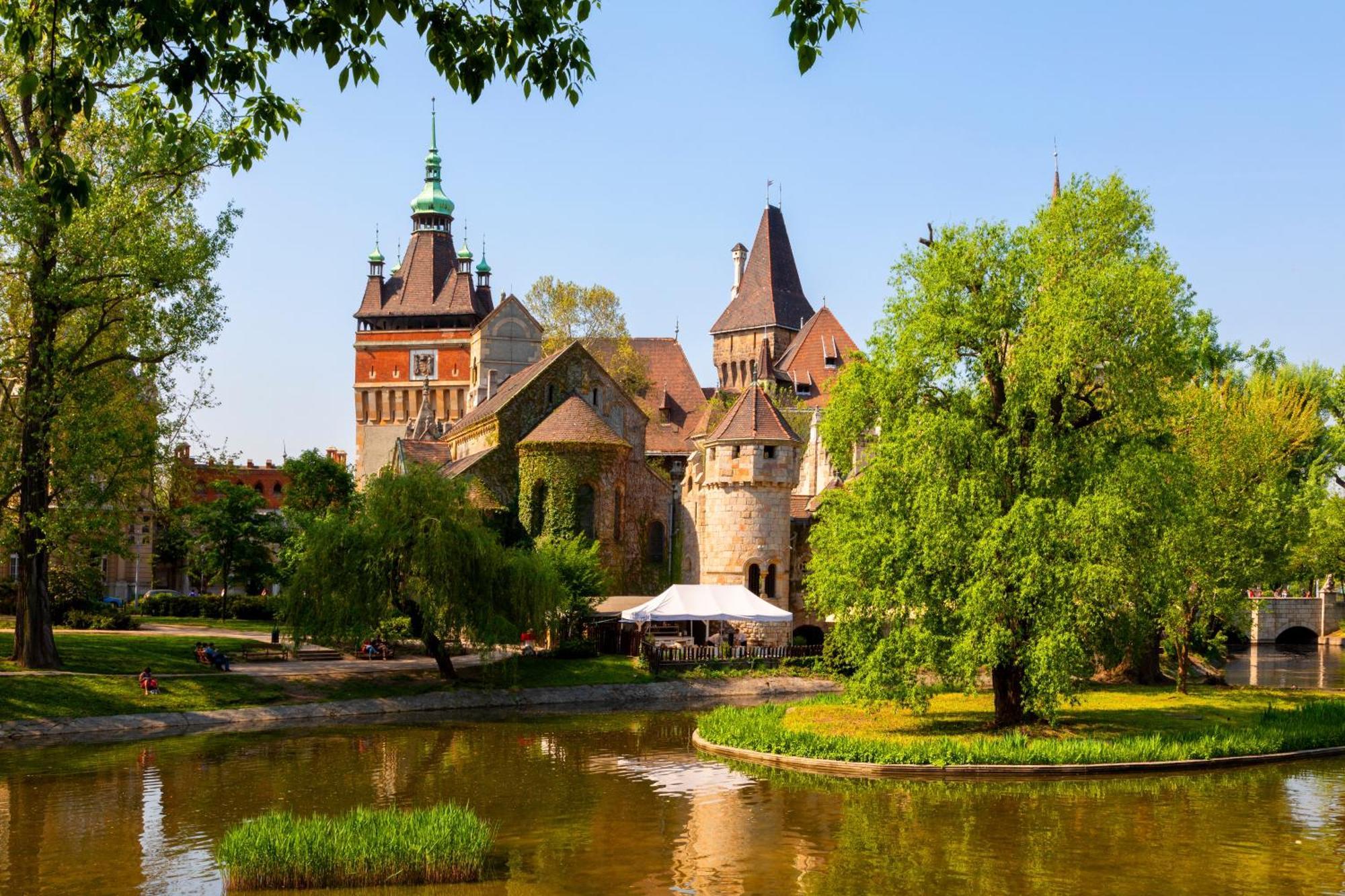 Budapestayz - Weiner Apartments Bagian luar foto